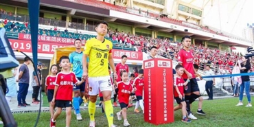 集团助力兴城足球俱乐部冲甲之战